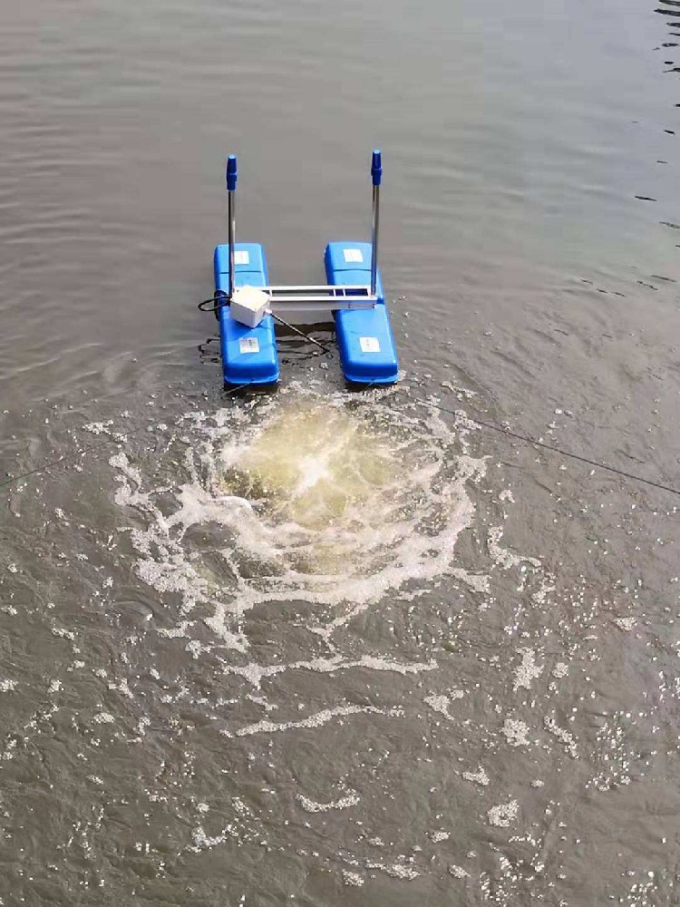 大流量浮筒推流曝氣機(jī)高效增氧抗堵塞河道湖泊專用潛水推流充氧